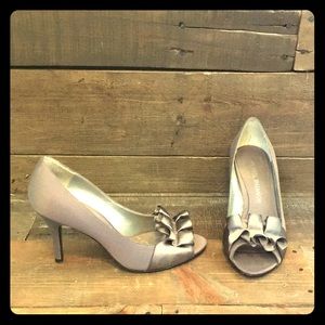 Grey open toed shoes
